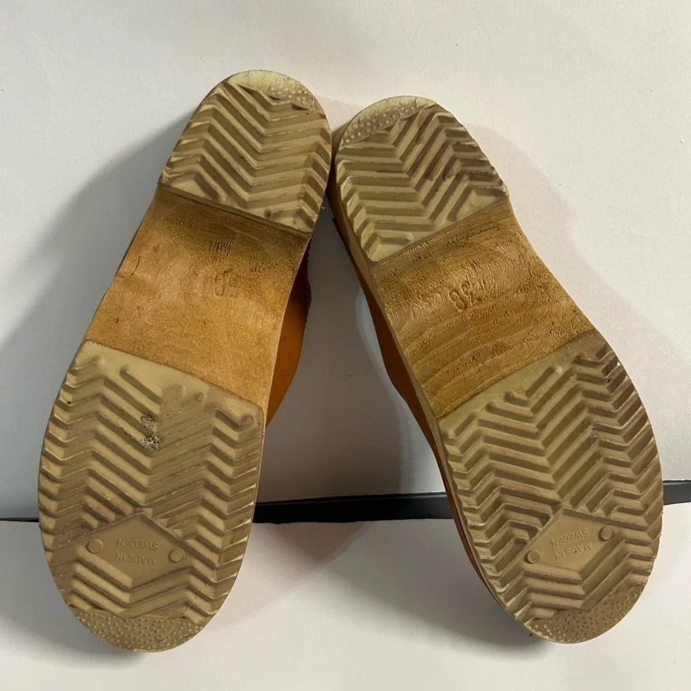 MIA Swedish Women's Traditional Wood Heel Leather Slide On Shoes SZ 38